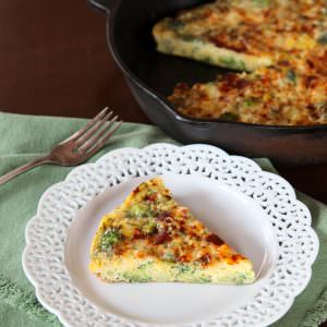 Broccoli Cheddar Frittata with Smoked Paprika - Delicious Vegetarian Entree for Breakfast, Brunch or Dinner