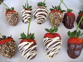 Chocolate Dipped Strawberries 12