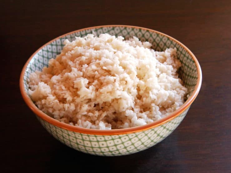 Prepared horseradish in a bowl.