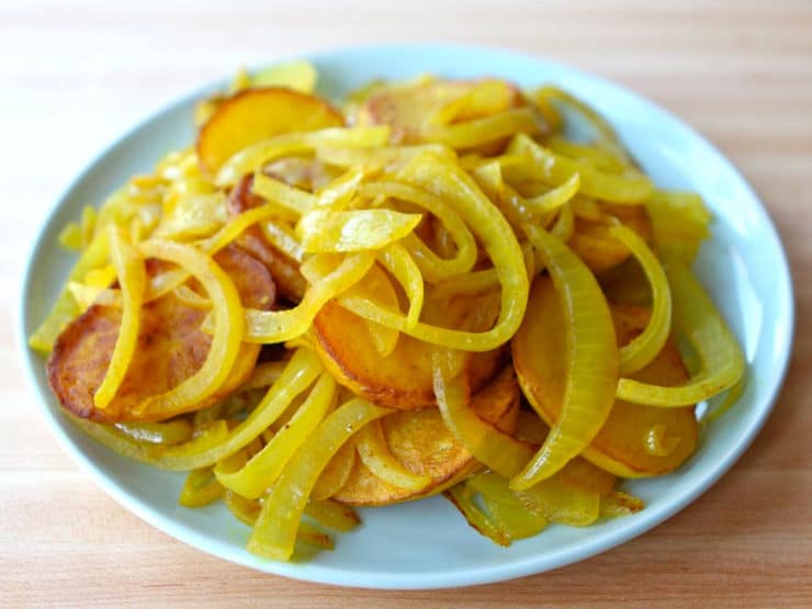 Potato Bhajee - Vintage kosher Jewish Indian recipe from a 1922 cookbook called the Jewish Cookery Book. Pareve.