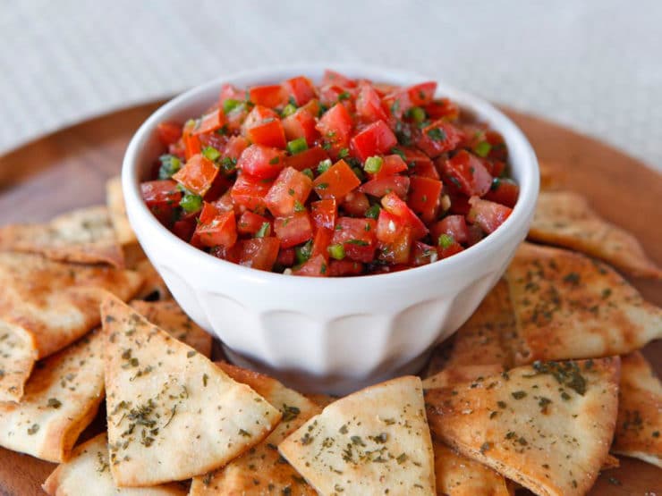 Sephardic Salsa - A simple Middle Eastern salad with tomatoes, garlic, olive oil, jalapeños and lemon juice. Kosher, Pareve, Passover