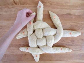 How to fold challah in a circle.