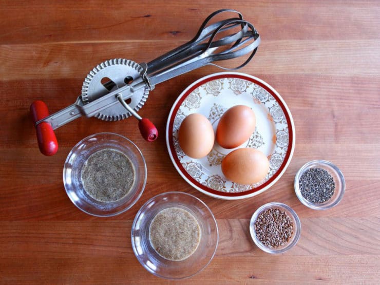 Vegan Egg Substitute - How to Make Flax Eggs and Chia Eggs